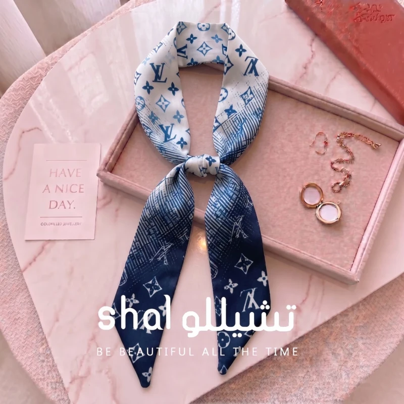فولار ساتان نسائي منقوش