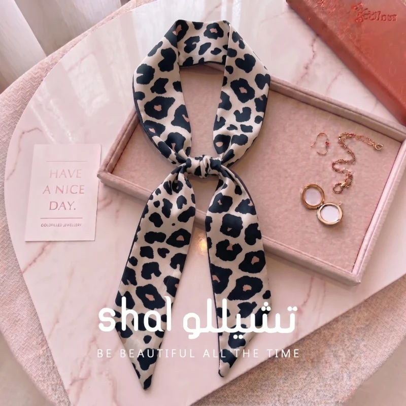 فولار ساتان نسائي منقوش